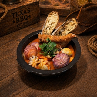 주빠 디 뻬쉐 (토마토 해산물 빼쉐)
